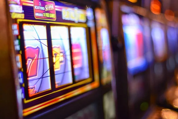 Live sports betting and football market display